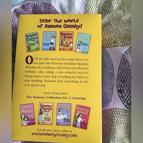 Girls The Ramona Collection Volume One - Picture 5 of 6